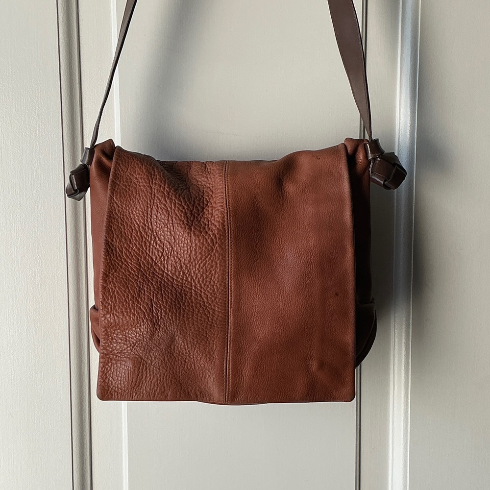 Boscov’s Made In Italy Brown Leather Handbag